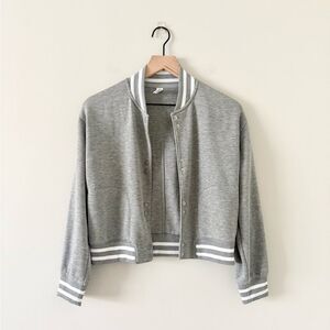 All In Motion Snap Button Jacket in Gray and White - Size XS